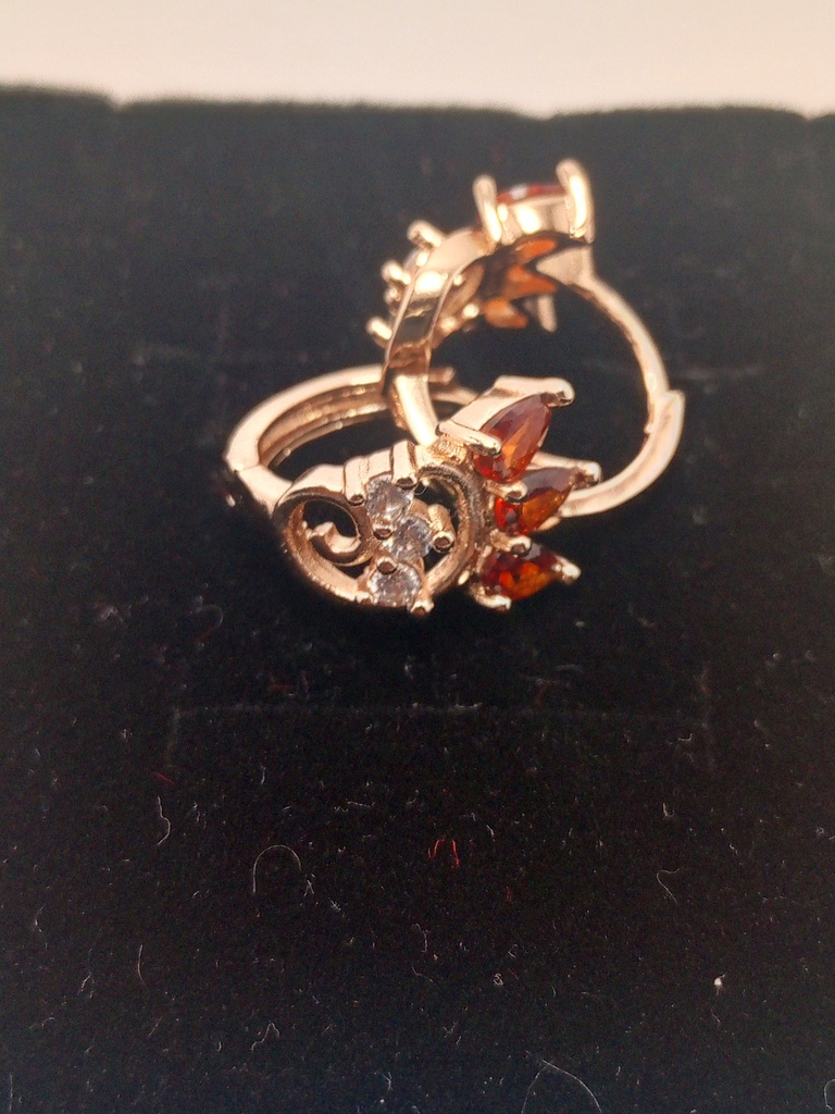 Aretes Queen
