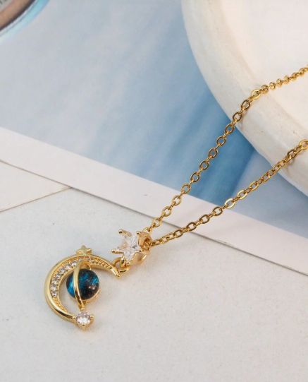 Collar Saturno con Estrellas